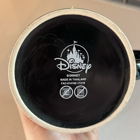 Disney Mickey Mouse Mug - Picture 4 of 4